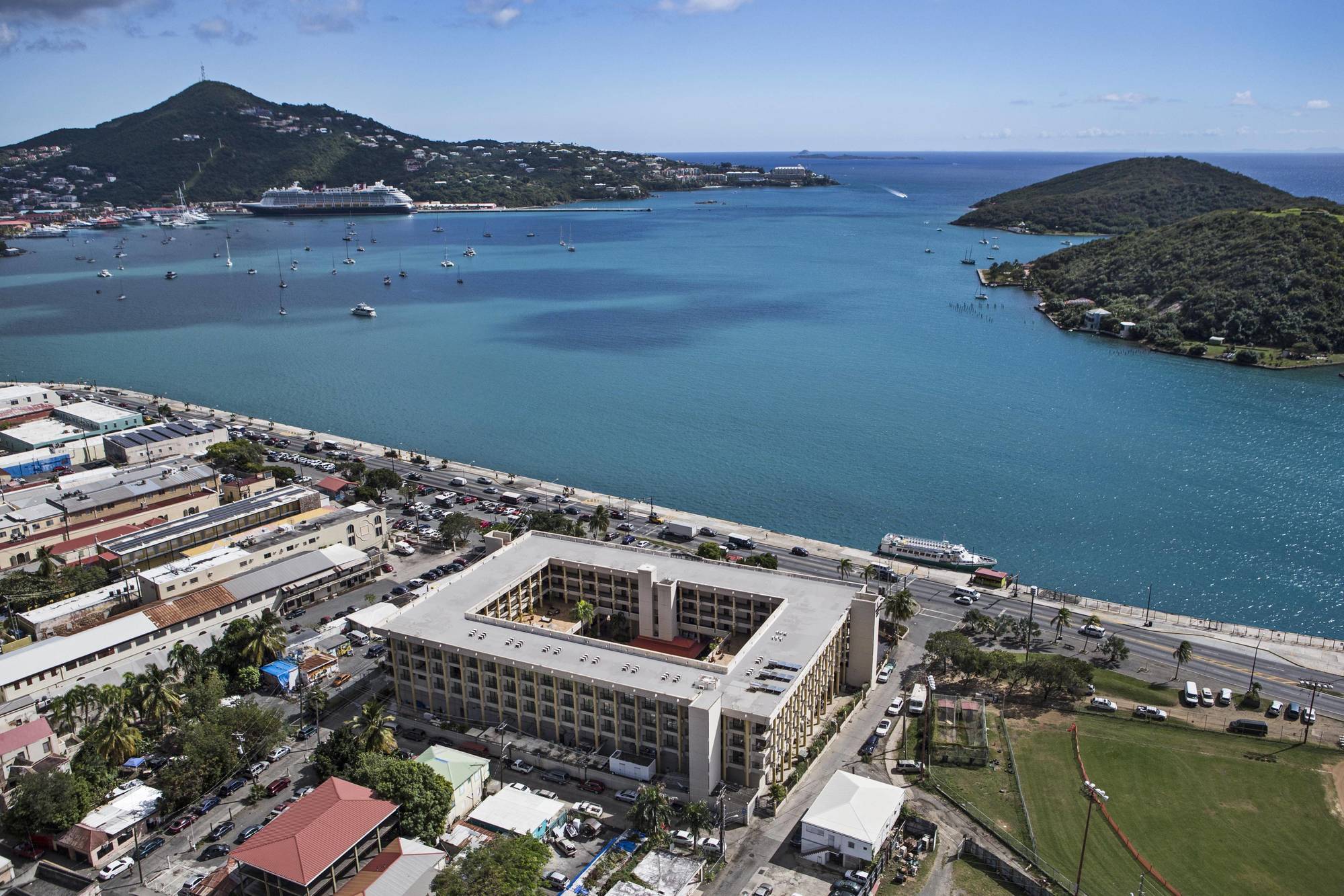 Windward Passage Hotel Charlotte Amalie Dış mekan fotoğraf